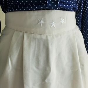 Vintage White Pencil Skirt with Embroidered Star Waistband 32" waist